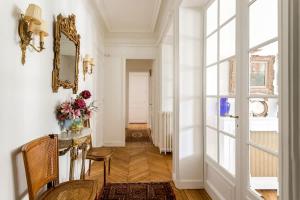 Chic Parisian Stay Trocadéro & Eiffel Tower