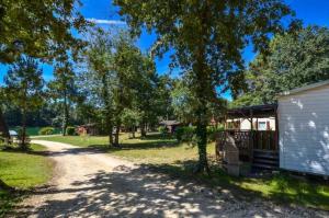 Campings Chalet 3 etoiles - Piscine - ccafgfe : photos des chambres