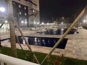 Apto Frente Praia Familiar