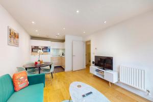 Stylish 2BR Flat Walking Distance to Shoreditch