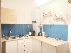 SMB Studio Poarta Schei