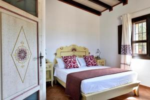 Casa sul lago private heated pool img18