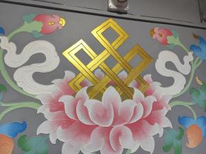 Spicy Bristo, Silent Dragon Inn