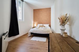 The Winter, Netflix, Downtown, Quiet & Comfortable