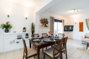 Casa Giovanni By Ezoria Villas