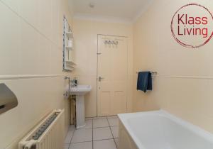 Albion Apartment by Klass Living Coatbridge