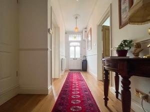 Luxury 1 Bedroom Apartment in Southend w Parking