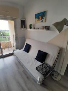 Un cocon aux marquises - Joli T2 Dégagée Sud- ouest Piscine Tennis