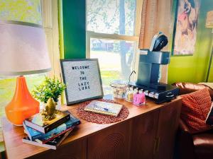 Condo 2BD2BAGrillLaundry-8PP-Pet Friendly