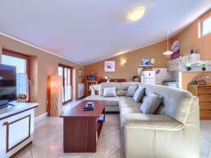 Apartment Maria by Interhome