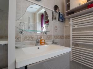 Maisons de vacances Holiday Home La Grande Roche - POD101 by Interhome : photos des chambres