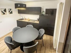 Apartment Dromaè-1 by Interhome