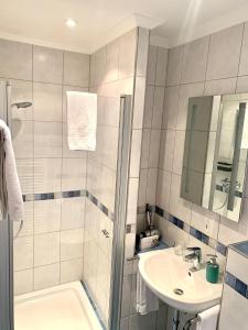 Hotel zur Loreley - Garni