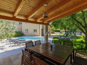 Apartment Nina by Interhome