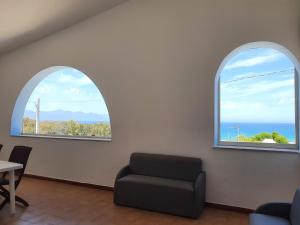 Apartment Terrazza sul Mare by Interhome