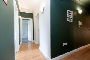 Private parking TS1 2 bed Apartment