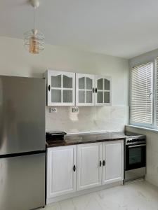 Cozy Home 2 Bedroom apartment