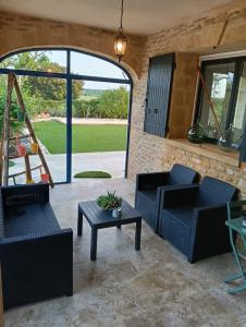 Maisons de vacances Maison 6 personnes avec piscine terrain arbore cloture : photos des chambres