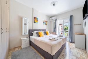 Donnas luxury home in Kassiopi 300m from the sea