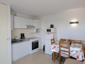 Sol-y-Days Sloop Port Royal 2 chambres et parking terrasse avec vue