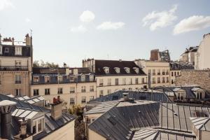 Hotels Hotel de la Gaite : photos des chambres