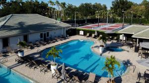 Golf, Pools, Hot Tub, Pickleball, Near Beaches