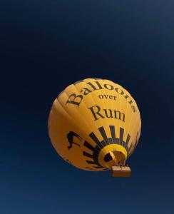 RUM BUBBLES VIEW MARS lUXURY CAMP
