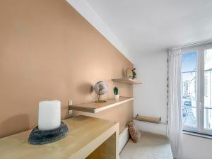 Appartements Studio Lumineux Au Coeur de Saintes : photos des chambres