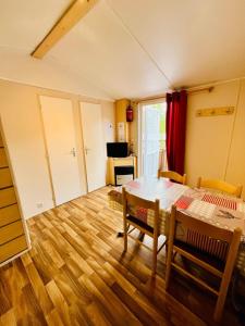 Campings Mobil-home 159 camping Les Clarines : photos des chambres