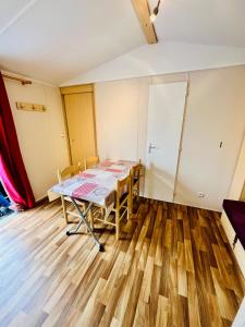 Campings Mobil-home 159 camping Les Clarines : photos des chambres