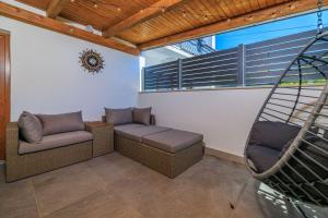 Bezauberndes Apartment nur 450 Meter zum Strand mit Aussendusche, Liegen, Meerblick