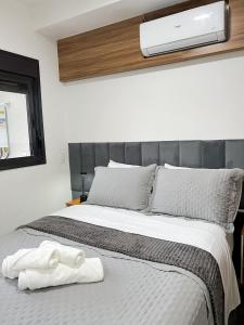 Welcome aboard! Studio 230 meters from the subway