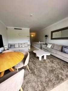 Aloha Pueblo, Garden , Rooftop View Marbella 3-Storey Townhouse