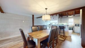 Snowcreek Condo 1579