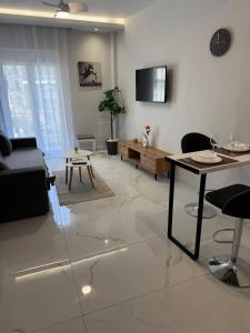 KM55 luxury apartment