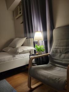 Stylish 1BR Condo Flair Tower near BGC&Ortigas, Walk to Malls&MRT