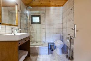 Venetian Alley Studio