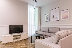 Fully Renovated 2bdrm Apartment in Kolonaki area