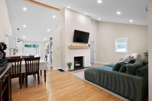 Buckeye Lake Cottage