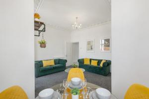 Luxury Two Bedroom Apartment in Oxford Street 10GS