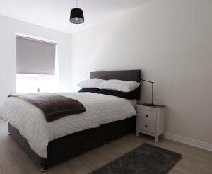 Hillwood Court By Horizon Stays