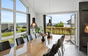 4 Bedroom Beautiful Home In Haderslev