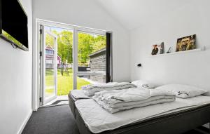 4 Bedroom Beautiful Home In Haderslev