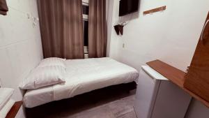 Double Room with Shared Bathroom room in Hotel Schroder