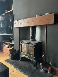 Beachside Home-Pizza Oven & Bar Close To Beach and Town