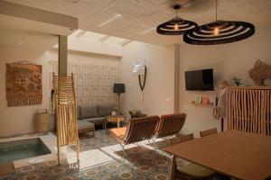 Casa Pia by Caleta Homes