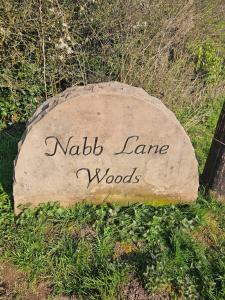 Silver Birch Nabb Lane Hot tub near Alton Towers