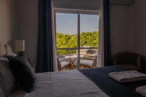 RMR Tavira Essence Family & Soul Retreat