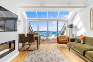 Twin View Atlantic with 2 Hospitality tickets for The 153rd Open final day on 20th July