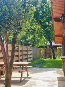 Cabin, terrace and enclosed garden
